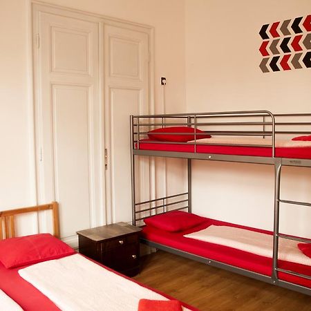 2Night Hostel Boedapest Buitenkant foto