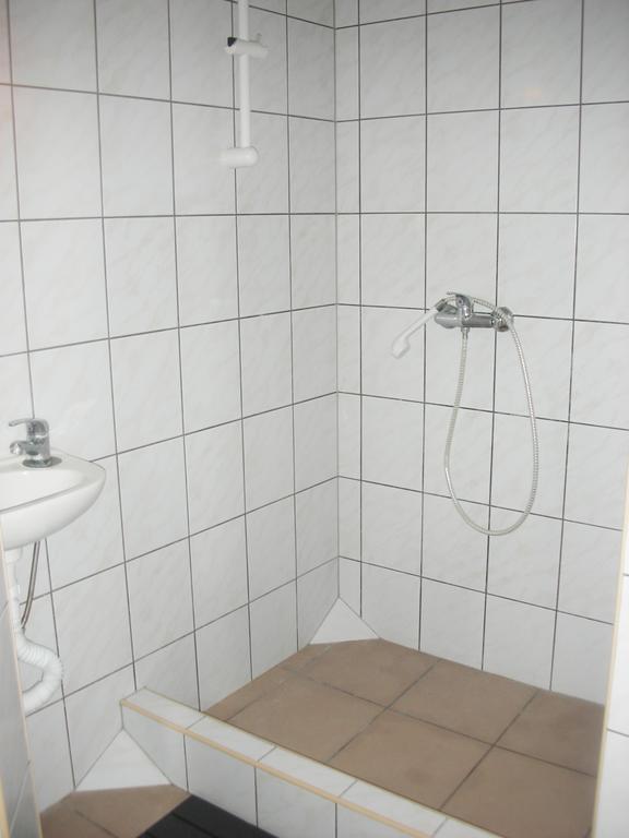 2Night Hostel Boedapest Buitenkant foto