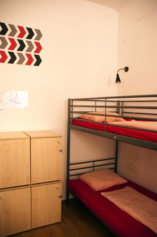 2Night Hostel Boedapest Buitenkant foto